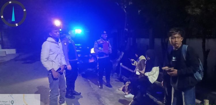 Sat Samapta Polresta Deliserdang laksanakan patroli pada malam hari, Rabu (17/5/23)