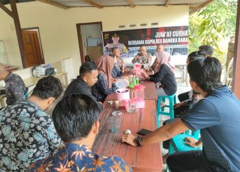 Program Jumat Curhat Polres Bangka Barat kali ini digelar di kantin Polres Bangka Barat, Jumat (19/05/2023)