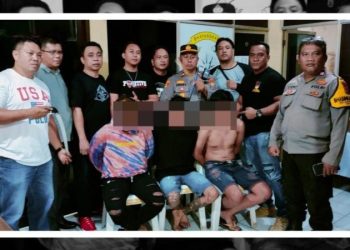 Tim Delta Resmob On The Road (ROTR) Polresta Manado bersama personel Polsek Sario mengamankan tiga laki-laki yang terduga melakukan Penganiyaan secara bersama-sama dengan senjata taja (sajam), Jumat (19/5/2023)