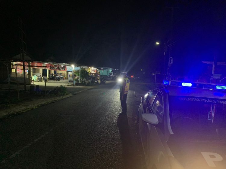 Sat Lantas Polres Bangka Barat melaksanakan Patroli Malam Hari di jam rawan kriminalitas untuk Jaga Kamtibmas dan Kamseltibcar Lantas di Wilkum Polres Bangka Barat