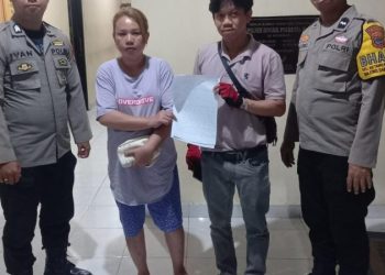 Melalui Problem Solving, Bhabinkamtibmas Polsek Singkil lakukan penyelesaian masalah penganiayaan dengan cara memukul di Kelurahan Ketang Baru pada Senin (22/5/2023).