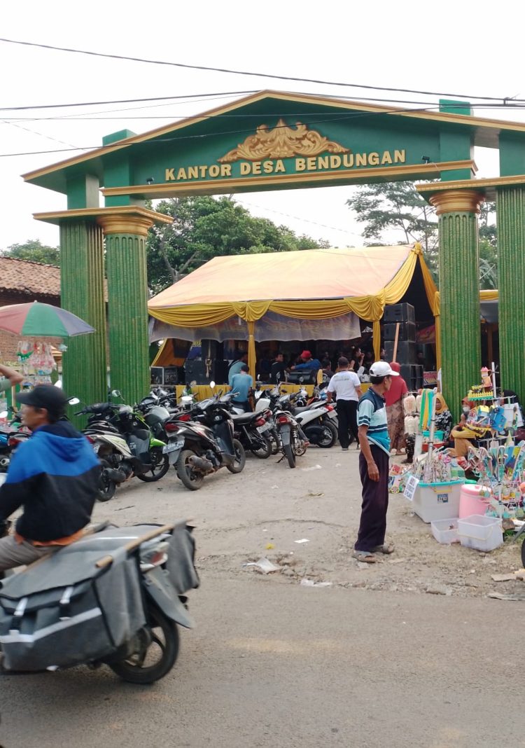 Hajatan Desa (Selamatan Bumi) di Desa Bendungan Kecamatan Jonggol Kabupaten Bogor, Rabu 24 Mei 2023,