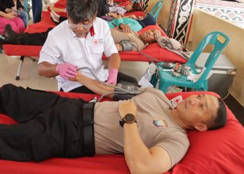 Polres Pematangsiantar gelar bakti sosial (baksos) dan bakti kesehatan,
di Lapangan Adam Malik Kota Pematangsiantar, Kamis (25/05/2023) sekira pukul 08.00 Wib.