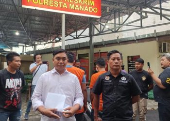 Tim Resmob On The Road ( ROTR ) Polresta Manado membawa seorang laki-laki karena diduga telah melakukan tindak pidana pencurian sepeda motor (Curanmor).