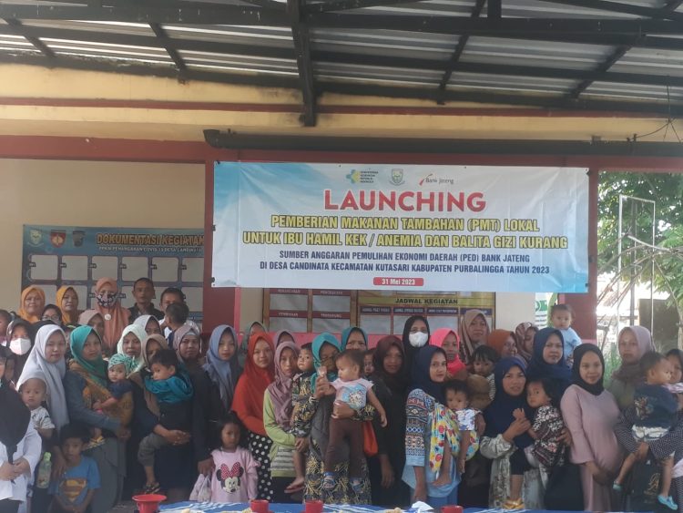 Launching PMT dibuka oleh Kepala Desa Candinata H.Sukardi yang dihadiri petugas Dinas kesehatan Puskesmas Kutasari yang diwakili ahli gizi puskesmas kutasari Jayanti Ayu Praditasari S.Gz, Camat kutasari, Babinsa serta Babinkamtibmas Desa Candinata.