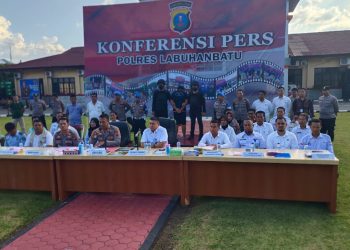 Konferensi Pers Pengungkapan Kasus Polres Labuhanbatu
