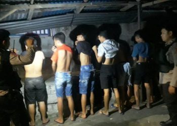 Personil Polresta Manado berikan himbauan Kamtibmas terhadap para pemuda yang sedang nongkrong melalui patroli Sibulan (sikat pemabuk jalanan), Jumat (2/6/2023) Malam.