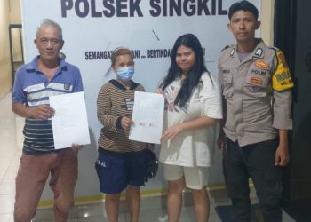 Bhabinkamtibmas Desa Polsek Singkil Polresta Manado melaksanakan problem solving pada Sabtu (3/6/2023).