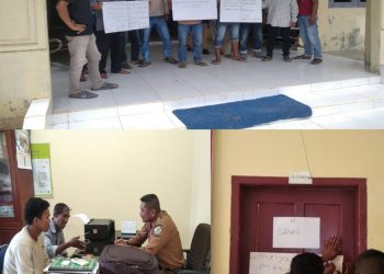Masyarakat dusun Buket Cubrek Desa Meunye VII, Kecamatan Pirak Timur, Kabupaten Aceh Utara, Senin 05 Januari, Geruduk Kantor Camat setempat, kembalikan Kartu Tanda Penduduk (KTP) dan Kartu Keluarga (KK) asli, kepada Camat setempat