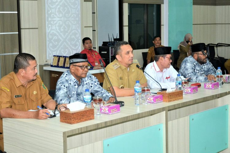 Pj Walikota Sabang Reza Fahlevi bersama Kantor Kementerian Agama, Badan Kesbangpol dan FKUB Kota Sabang, menyambut kunjungan Study Kerukunan Forum Kerukunan Umat Beragama (FKUB) Kota Lhokseumawe ke Kota Sabang
