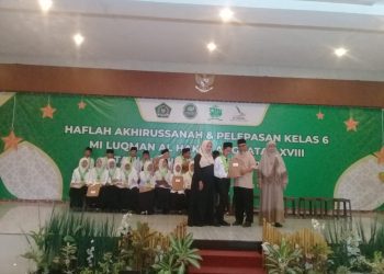 Kegiatan Haflah Akhirussanah dan Pelepasan siswa kelas 6 MI Lukman Alhakim yang berada dibawah naungan yayasan Ulin Nuha