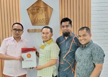 Pimpinan Pusat Satuan Relawan Indonesia Raya (PP SATRIA) resmi mengeluarkan surat keputusan (SK) Kepegurusan Pimpinan Daerah (PD) Satria Aceh, kepada Khairil Syahrial, ST., M.A.P sebagai ketua sayap partai Gerindra.