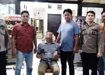 Seorang pria berinisial TK (46), Warga Desa Wasian Kecamatan Dimembe dibekuk Tim Opsnal Polsek Malalayang atas kasus pencurian yang terjadi Reddors Jalan Sea, Rabu (14/6/2023) malam.