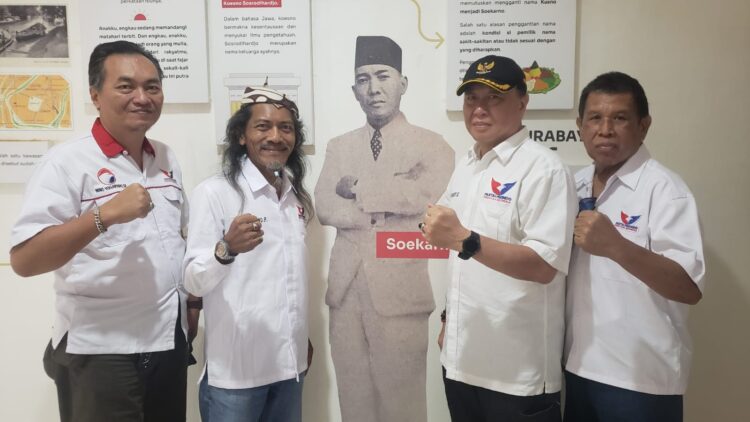 Bacaleg dari dapil satu sampai lima, bacaleg profinsi Jatim satu, Hamzah, Adinata dapil tiga, Yulianus dapil empat, Nino dapil empat dan Rudy Sutanto dari dapil lima, dipandu oleh Cak Ipul dan didampingi juga oleh Cak Boy melakukan perjalan spiritual untuk memaknai semangat kejuangan dari Bung Karno
