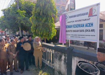 PJ Bupati Nagan Raya Fitriany Farhas melakukan peresmian operasional Kantor Dewan Kesenian Aceh (DKA) kabupaten Nagan Raya