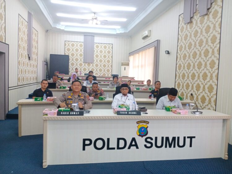 Polda Sumut mengikuti dialog penguatan internal Polri di Aula Vidcon Lantai IV Mapolda Sumut, Rabu (21/6/2023). (Foto Dok/Polda Sumut)