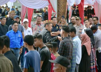 Festival Kuah Beulangong, yang diselenggarakan di Tugu Kembar, tepat di depan Kantor Wali Kota Sabang, Sabtu (24/6,/23).