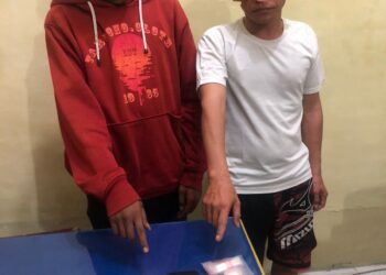 Sat Res Narkoba Polres Toba menangkap 2 orang pengedar narkoba jenis sabu- sabu berinisial P.S dan R.P warga dusun narumambing desa situatua kecamatan sigumpar kabupaten toba