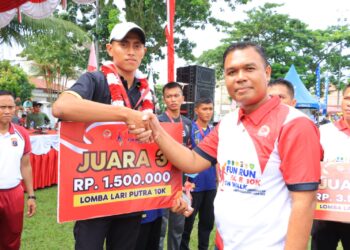Lunggu Simanjuntak dan Nurhaidah menjadi juara 10 Kilometer sedangkan Firdan Abdillah Sihombing dan Zaskia Ratu Arilia keluar menjadi juara 5 Kilometer
