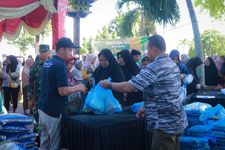 Dinas Pangan Aceh bersama Perum Bulog Kanwil Aceh, bekerjasama dengan Dinas Pertanian dan Pangan Kota Sabang menggelar Gerakan Pangan Murah di Kota Sabang.