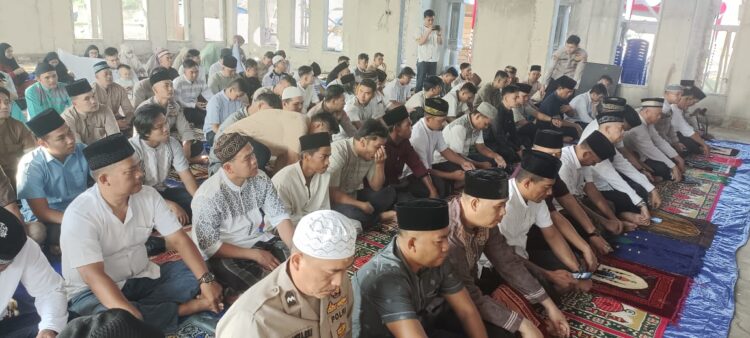 Masjid Jami' As sya'iddiyah yang berada persis berdampingan dengan Mapolres Pali untuk kali pertamanya dipakai oleh Keluarga Besar Polres Pali dan masyarakat menggelar sholat Ied Idul Adha 1444 Hijriah.