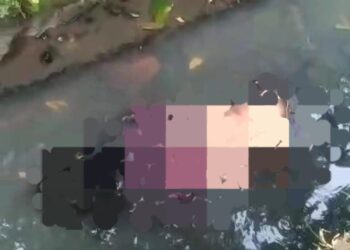 Dua mayat pria ditemukan mengapung dalam parit di Jalan AH. Nasution, Kecamatan Medan Johor, Jumat (30/6/2023). (Foto Dok/ Komnas WI)