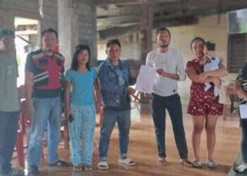 Polisi Lingkungan Kecamatan Pineleng Aipda Jutawan Uadi melaksanakan Problem Solving kasus pengacaman, Kamis (6/7/2023).