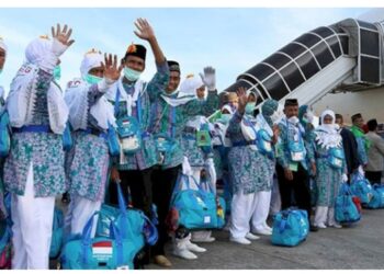 Sejumlah Jamaah Haji asal Kabupaten Nagan Raya yang baru tiba dari tanah suci Jum'at (07/07/23)