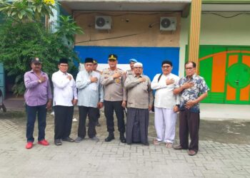 Polres Asahan dan jajaran bersama tokoh lintas agama melakukan sweeping untuk menertibkan lokasi perjudian di Komplek Ruko Graha Kisaran Jalan Jend. Ahmad Yani, Kecamatan Kisaran Barat, Kabupaten Asahan.