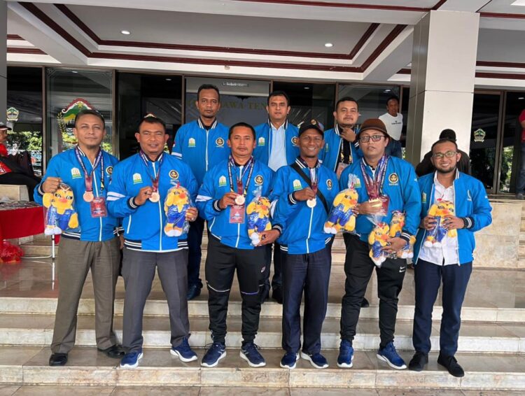 ASN Pemerintah Kota Sabang M. Hendrik Friasayani membawa pulang 2 emas, ketika mewakili tim catur Koprs Pegawai Republik Indonesia (Korpri) Aceh, pada Pekan Olahraga Nasional (Pornas) Korpri di Semarang, Jawa Tengah.