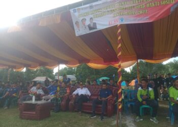 Camat Riau Silip Firman menghadiri dengan antusiasme kegiatan pembukaan Kemah Bhakti Karang Taruna Pemuda Pelajar dan Jambore Offroad Bakti Sosial Lintas Batas yang berlangsung di Dusun Rambang desa berbura kecamatan Riau silip