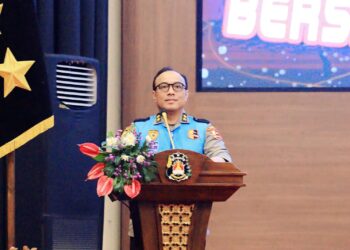 As SDM Kapolri Irjen. Pol. Prof. Dr. Dedi Prasetyo, M.Hum., M.Si