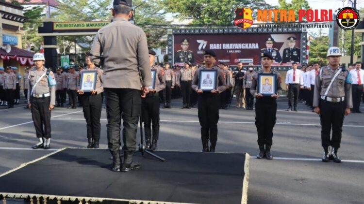 Polrestabes Makassar melakukan pemberhentian tidak dengan hormat atau PTDH terhadap 4 personil di jajarannya