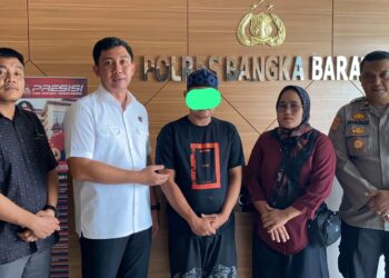 Pelaku HA 38 Tahun diamankan Tim Gabungan di Perum Aretha Regency Kel. Kuday Kec. Sungailiat Kab. Bangka Barat selama Pelaku di serahkan ke Polsek Puding.