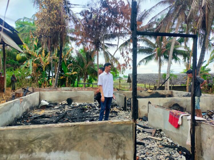 Musibah kebakaran terjadi di salah satu rumah warga Gampong Lancang Barat, Kecamatan Dewantara, Kabupaten Aceh Utara.