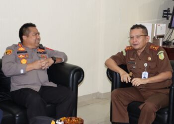 Kapolres Dairi AKBP Reinhard H. Nainggolan, SH, SIK, MM kunjungi Kantor Kejaksaan Negeri Dairi. Selasa 08-08-2023