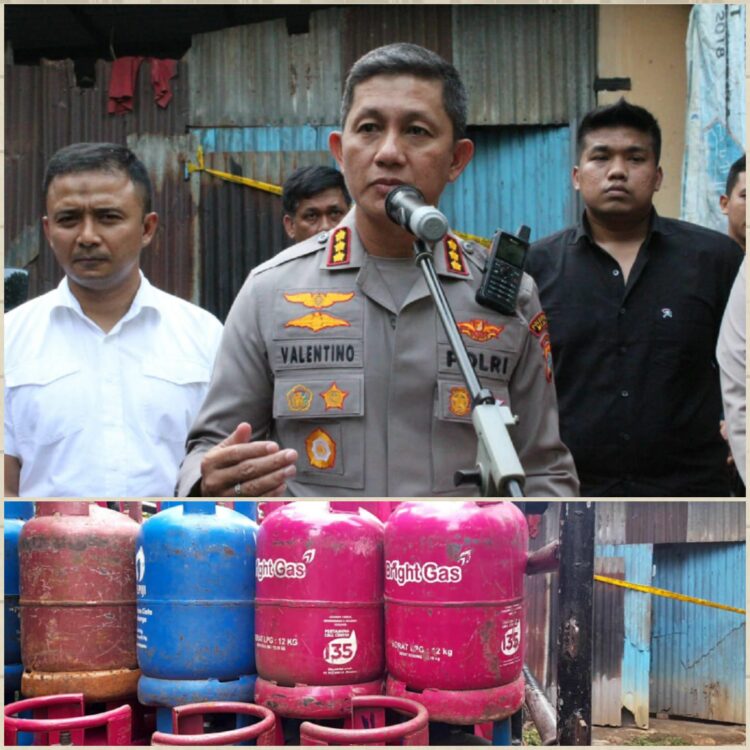 PENGOPLOSAN TABUNG GAS: Kapolrestabes Medan Kombes Pol  Valentino Alfa Tatareda SH SIK didampingi Kasat Reskrim Kompol T Fathir saat memberikan keterangan terkait penggerebekan di pangkalan pengoplosan tabung gas bersubsidi Jalan Cempaka, Kecamatan Delitua, Deliserdang belum lama ini.(Foto Dok/Polrestabes)