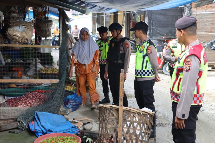 Polres Nagan Raya melakukan patroli gabungan di Wilayah hukumnya dalam Kabupaten setempat.