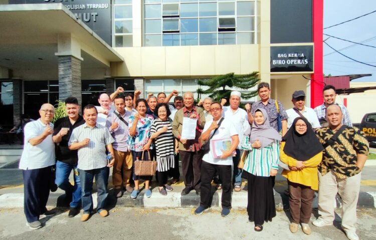 Puluhan pembeli lahan kavlingan Koperasi Universitas Sumatera Utara (USU) membuat laporan ke Polda Sumut, Rabu (9/8/2023)
