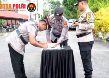 Upacara Serah Terima Jabatan PJU dan Kapolsek Jajaran Polres Wajo