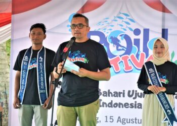 Pj Wali Kota Sabang Reza Fahlevi resmi membuka event Iboih Festival tahun 2023 dalam rangka memperingati HUT RI ke-78 tahun 2023 di Gampong Iboih, Selasa (15/08/23).