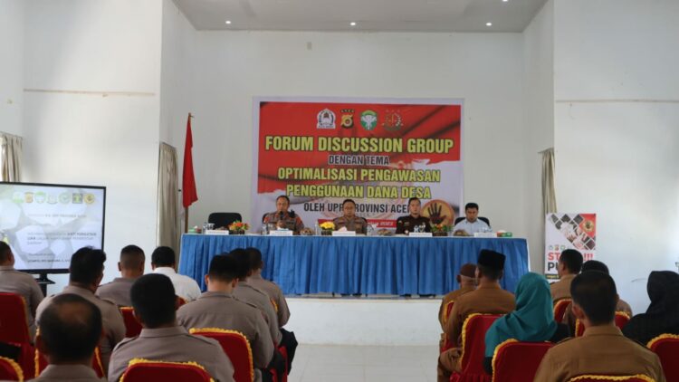 Unit Pemberantasan Pungli (UPP) Provinsi Aceh, menggelar Pelaksanaan Sosialisasi Saber Pungli Kepada para Bhabinkamtibmas dan Perangkat Desa di Kabupaten Aceh Barat, kegiatan ini dilaksanakan di Aula SMK 2 Meulaboh, Aceh Barat, Kamis (17/08)