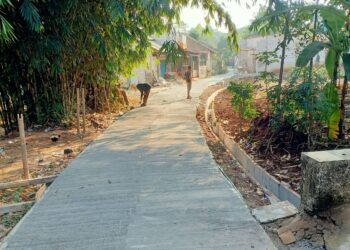 Jalan Desa di Desa Cikahuripan sepanjang 995 meter selesai pekerjaannya penggunaan Dana Samisade