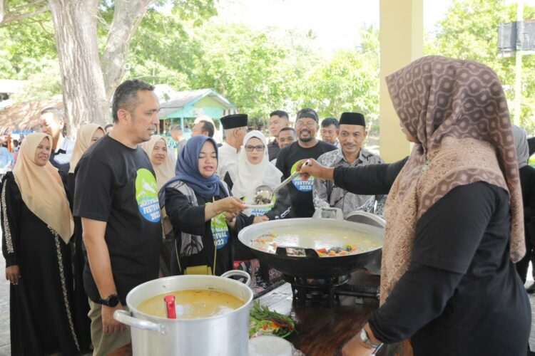 Pemerintah Kota Sabang melalui Dinas Pariwisata menggelar Jaboi Village Festival 2023 dibuka langsung oleh Pj Wali Kota Sabang Reza Fahlevi dan dihadiri unsur Forkopimda, di Taman Pasie Jaboi Kecamatan, Sukajaya, Sabang, Minggu (20/8/23).