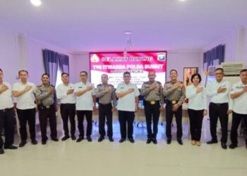 FOTO BERSAMA: Tim Itwasda Polda Sumut foto bersama PJU Polrestabes Medan, Senin (21/8/2023) di Aula Patriatama Polrestabes Medan, Senin (21/8/2022). (Foto Dok/ Polrestabes)