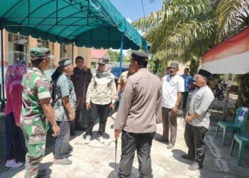 PJ Bupati Nagan Raya Fitriany Farhas bersama Forkompinda Memantau pelaksanaan Pilchiksung Serentak