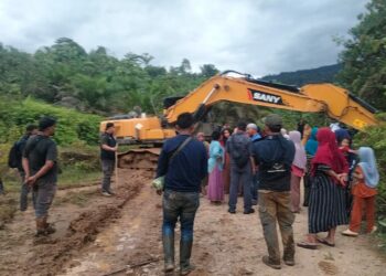 Tim Unit II Subdit IV Tipidter Ditreskrimsus Polda Aceh, serta Sat Reskrim Polres Nagan Raya berhasil mengamankan 1 unit alat berat merk sany, di lokasi tambang illegal di Gampong Pante Ara Kecamatan Beutong.