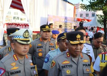 Apel pagi di pimpin langsung oleh Kapolda Sulawesi Utara Irjen Pol Setyo Budiyanto dihadiri oleh PJU Polda Sulut dan PJU Polresta Manado.
