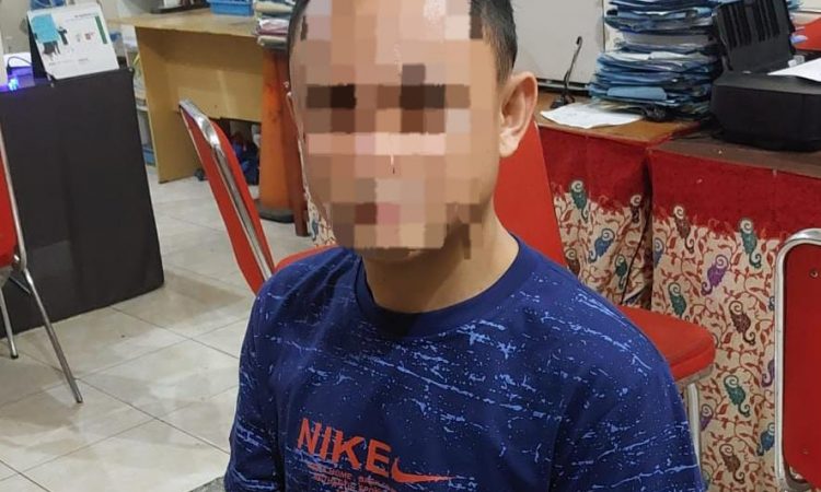 Tim Charlie dari Kepolisian Resor Kota Manado berhasil mengamankan pelaku penganiayaan yang telah membuat seorang perempuan menjadi korban kejam pada hari Senin, tanggal 11 September 2023, sekitar pukul 02.00 Wita di Desa Warembungan, Kabupaten Minahasa, Sulawesi Utara.