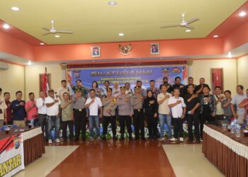 Kapolres Pematangsiantar AKBP Yogen Heroes Baruno SH S.I.K, silaturahmi dengan rekan Media baik cetak, online dan TV unit Polres Pematangsiantar bertempat di Aula Widya Satya Brata mako Polres Pematangsiantar, Rabu (13/09/2023) pagi sekira pukul 08.30 Wib.